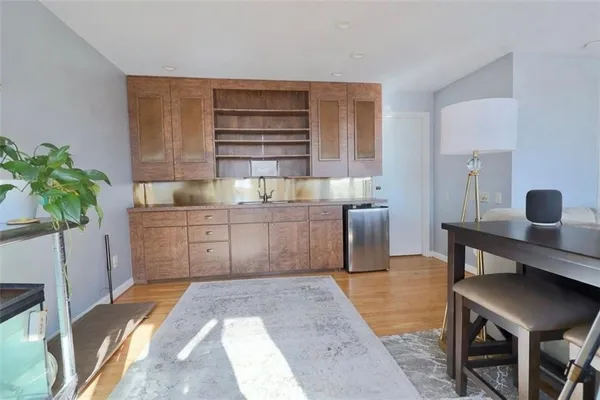 $2,975 | 2525 Greensburg Pike, Unit 305, Pittsburgh, PA 15221