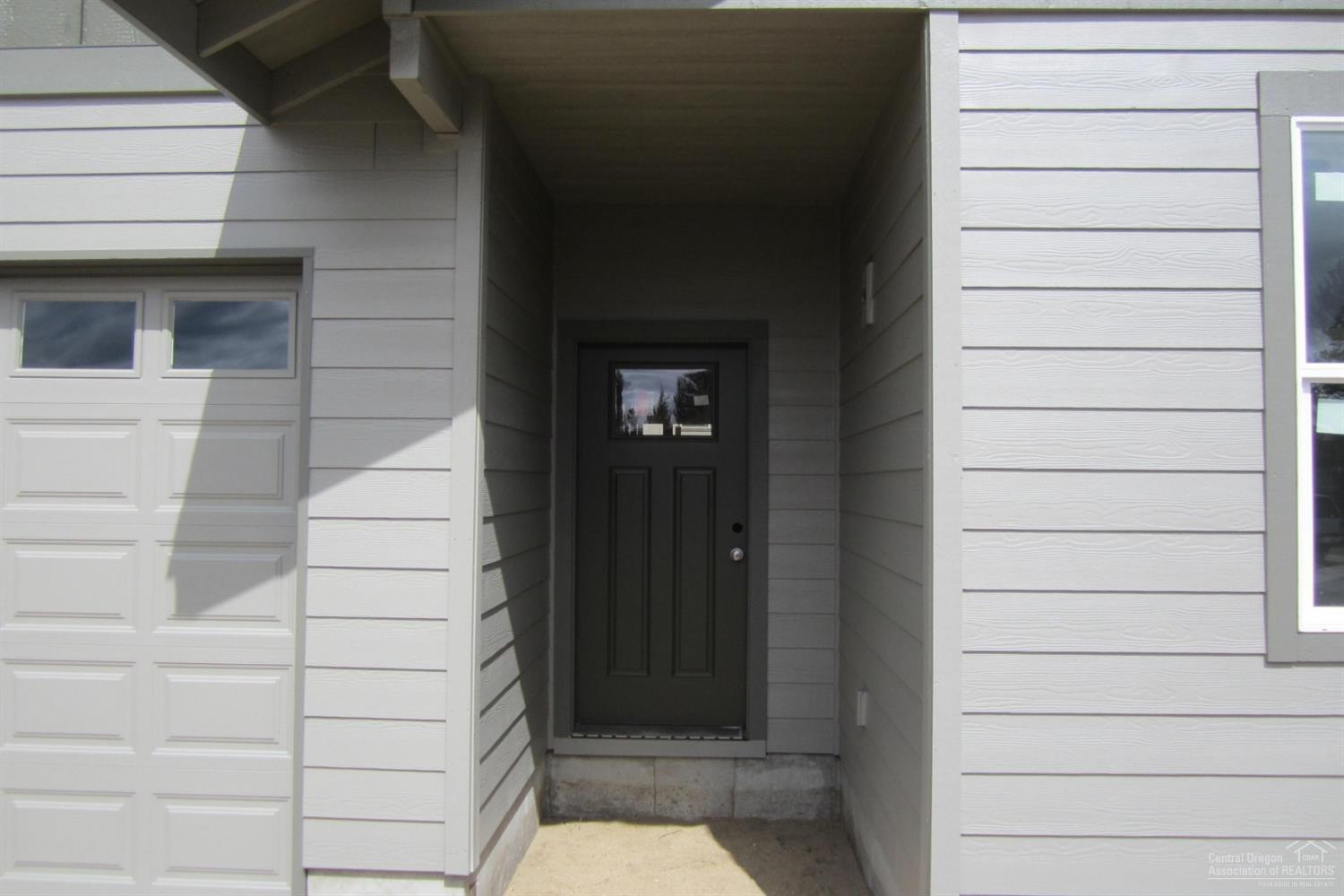 16430 Riley Drive La Pine, OR 97739 - Photo 2 of 18 Additional Photo
