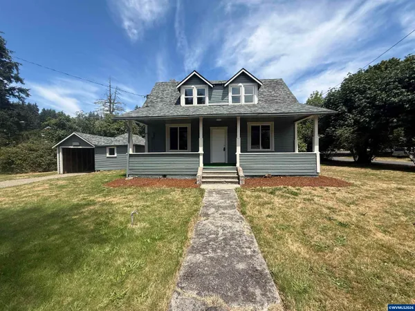 $324,900 | 475 Northeast Alder Street, Mill City, OR 97360