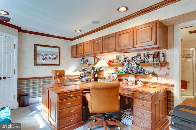 8021 Falstaff Road McLean, VA 22102 - Photo 20 of 27 Basement