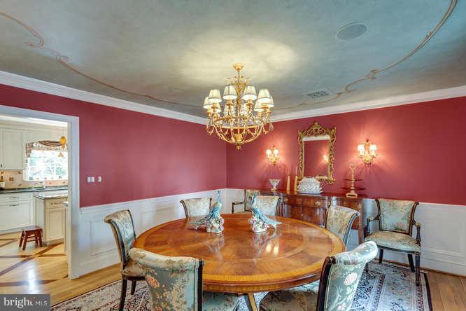 8021 Falstaff Road McLean, VA 22102 - Photo 10 of 27 Dining Room