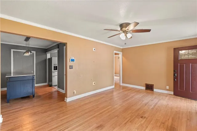 $325,000 | 1305 West 29th Street South, Independence, MO 64052