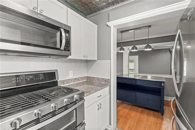 $325,000 | 1305 West 29th Street South, Independence, MO 64052