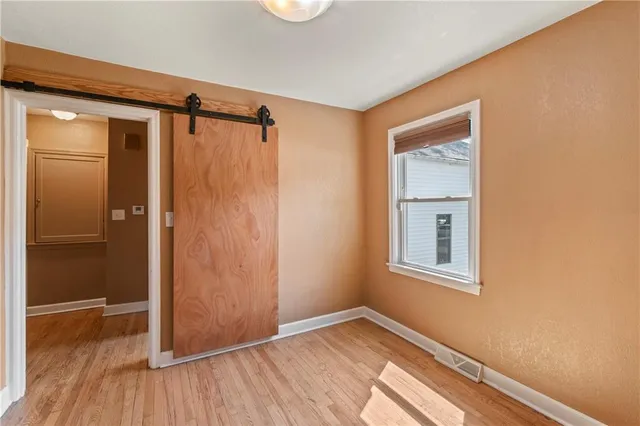 $325,000 | 1305 West 29th Street South, Independence, MO 64052