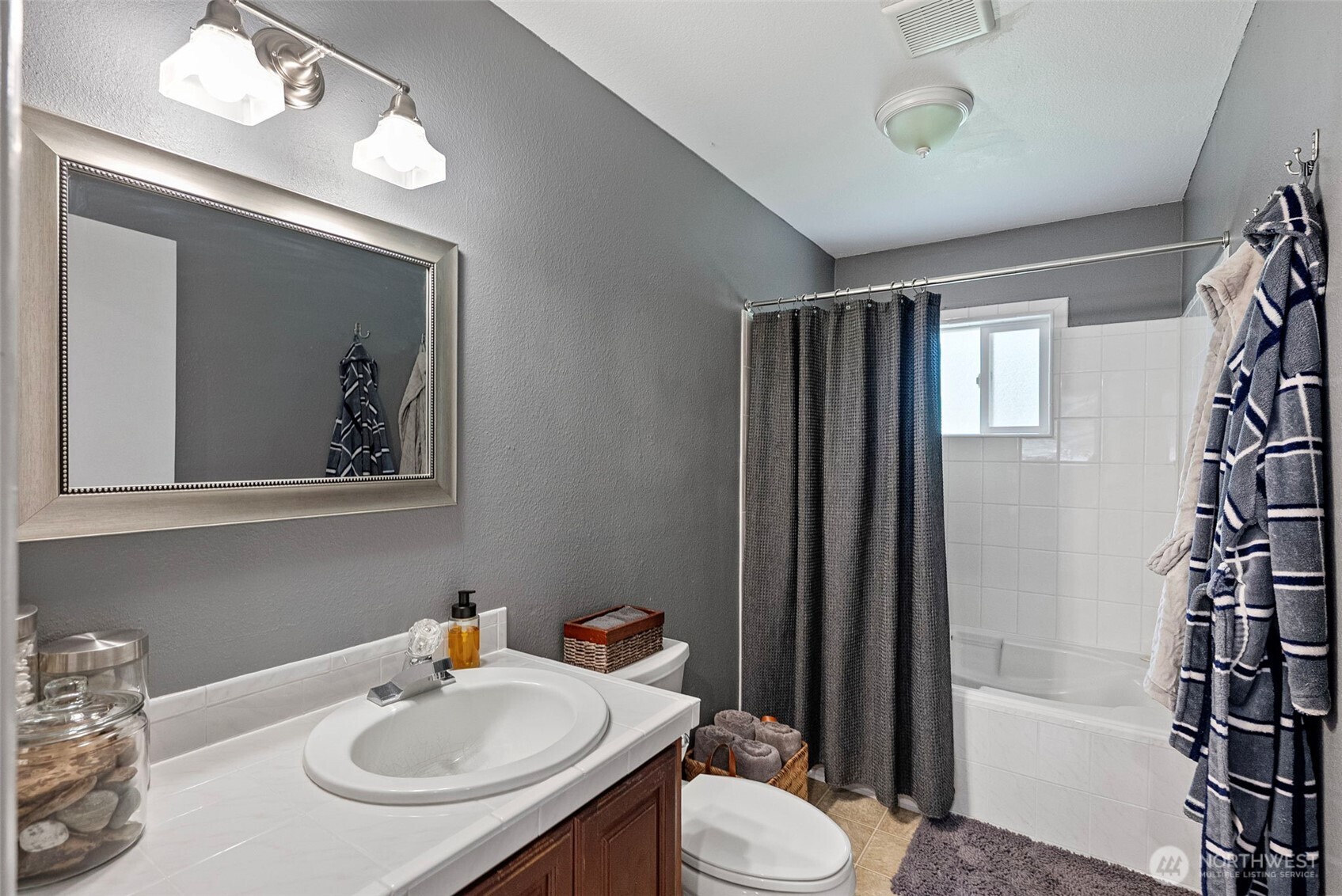 5571 Southeast Nelson Road Olalla, WA 98359 - Photo 33 of 39 Gallery Image 33