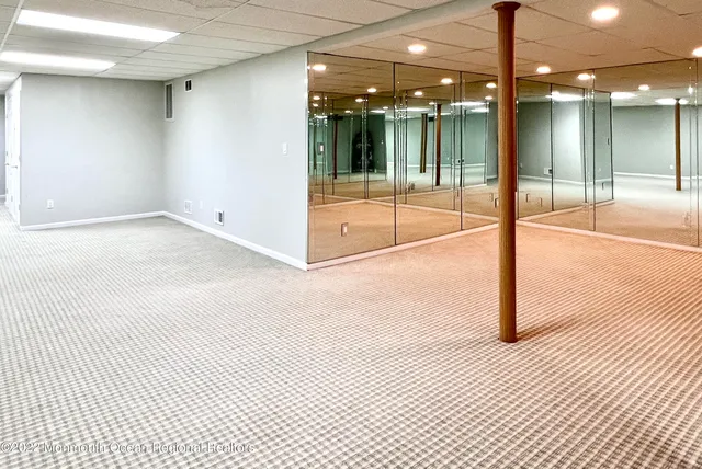 $4,550 | 1 Hendrickson Court, Manalapan, NJ 07726