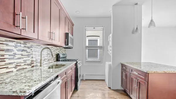 $4,250 | 327 Midwood Street, Unit 2 | Prospect Lefferts Gardens