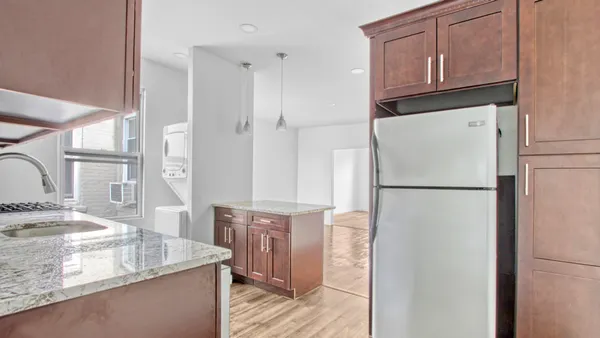 $4,250 | 327 Midwood Street, Unit 2 | Prospect Lefferts Gardens