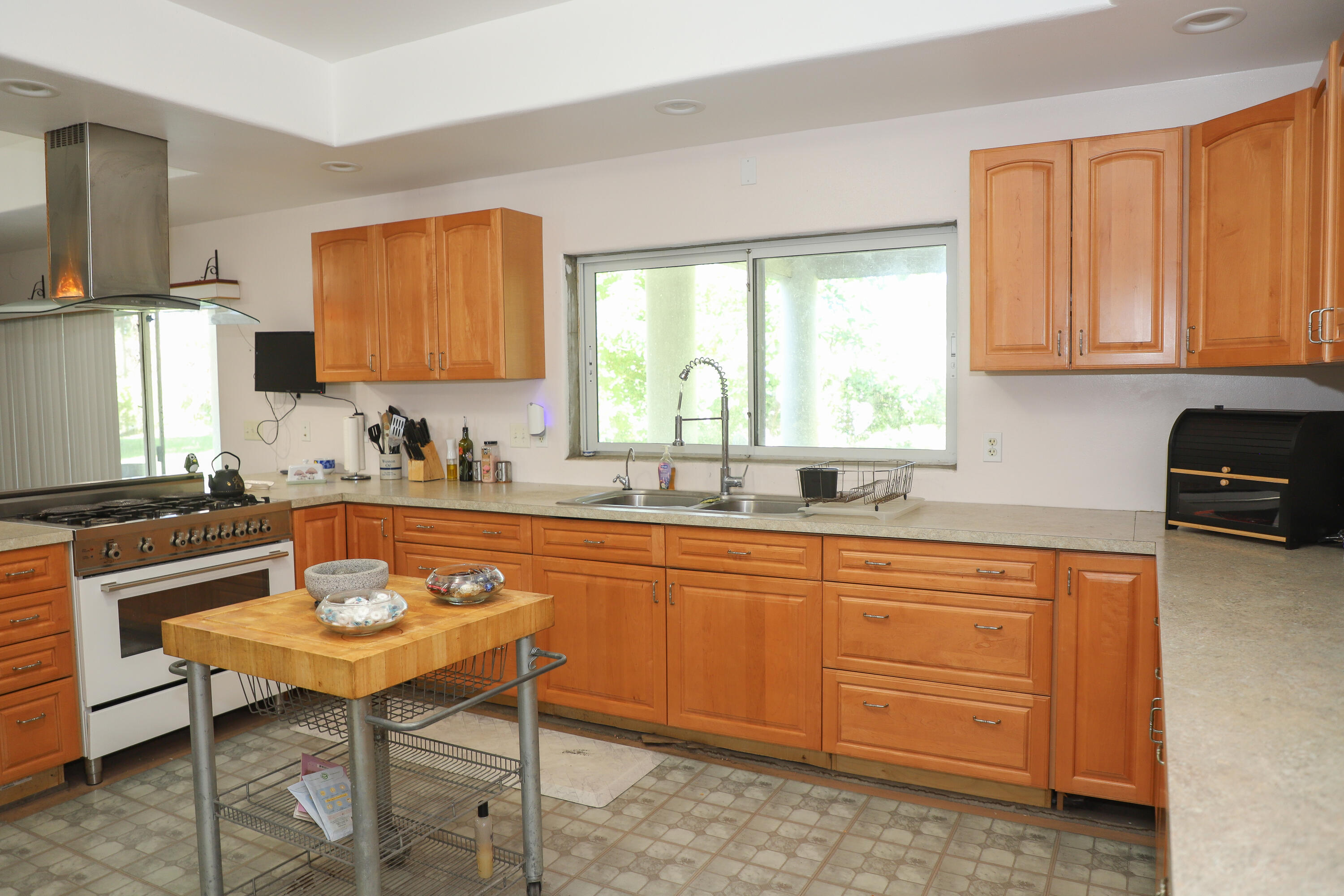 1806 South 29th Street Fort Pierce, FL 34947 - Photo 5 of 22 IMG_2891