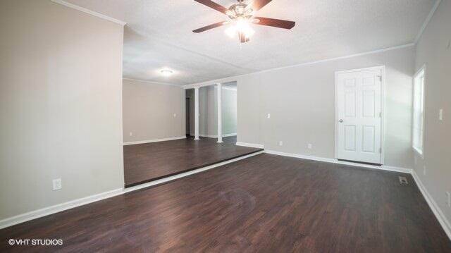 504 County Rd S-18-378 Dorchester, SC 29437 - Photo 3 of 15 living room