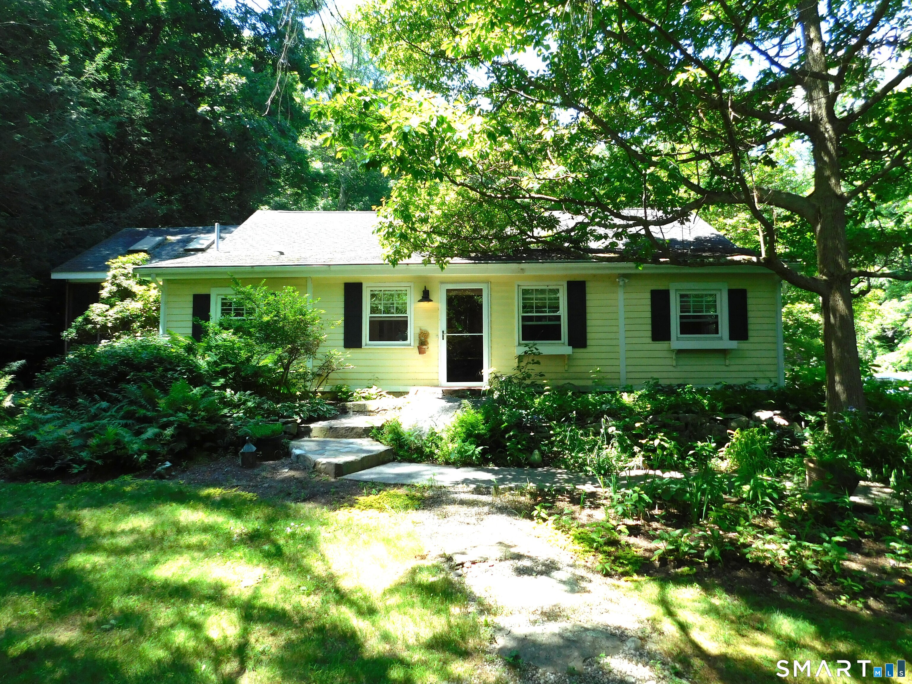 151 Great Quarter Road Newtown, CT 06482 - Photo 36 of 40