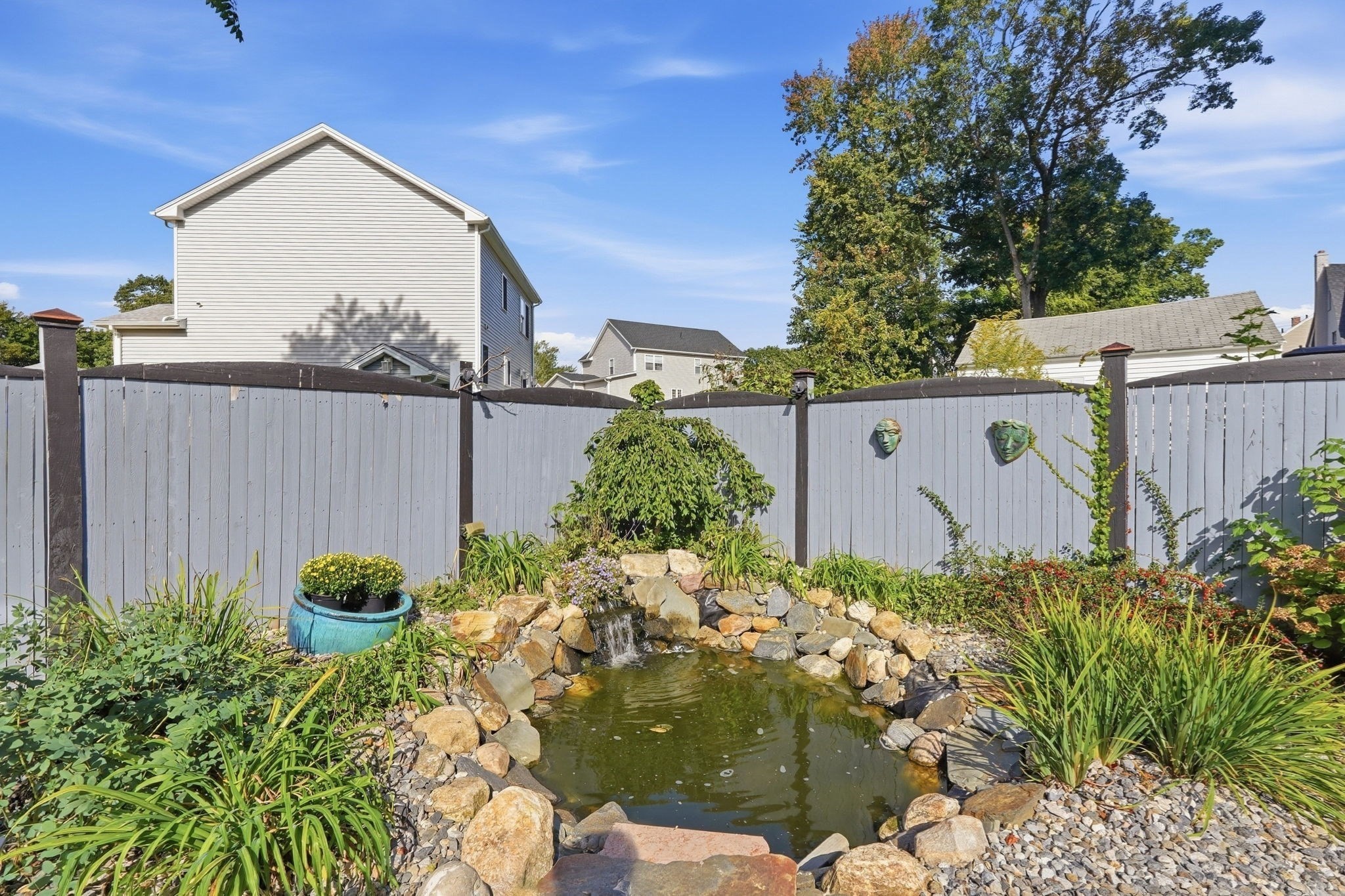104 Wayne Street Springfield, MA 01118 - Photo 39 of 42 Gallery Image 39