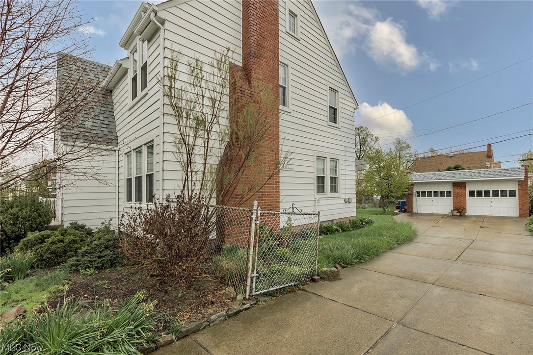1419 Avondale Road South Euclid, OH 44121 - Photo 25 of 27