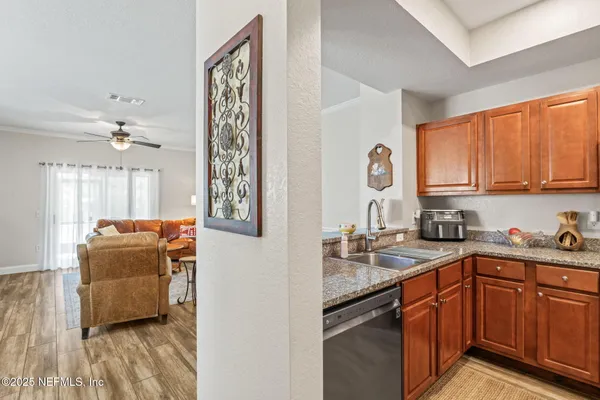 $263,900 | 10200 Belle Rive Boulevard, Unit 4701, Jacksonville, FL 32256