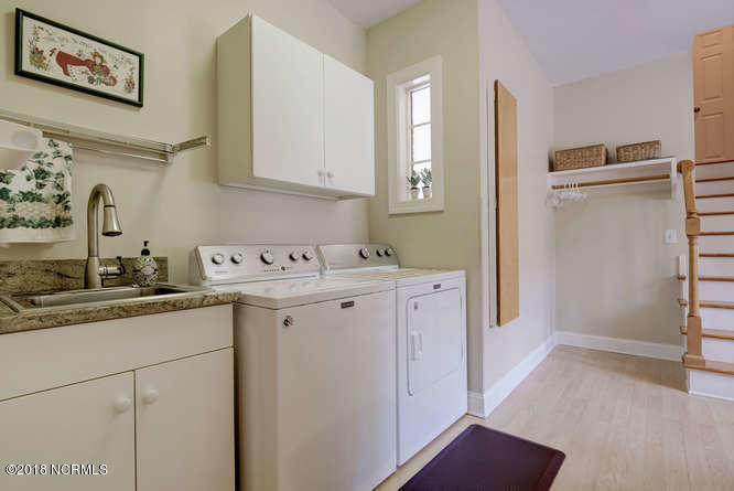 802 Fox Ridge Lane Wilmington, NC 28405 - Photo 16 of 33 802 Fox Ridge Ln Wilmington NC-small-016
