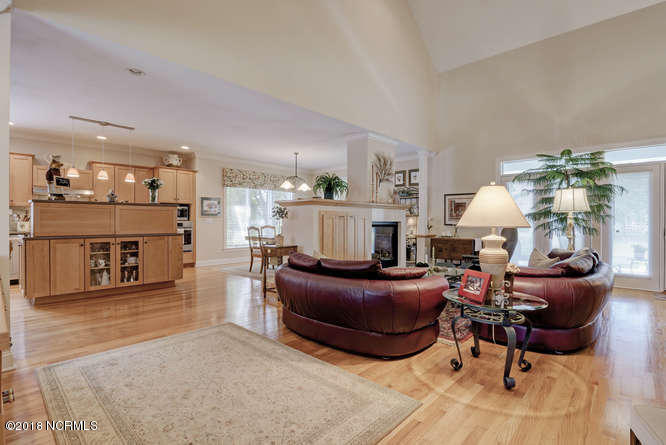 802 Fox Ridge Lane Wilmington, NC 28405 - Photo 6 of 33 802 Fox Ridge Ln Wilmington NC-small-006