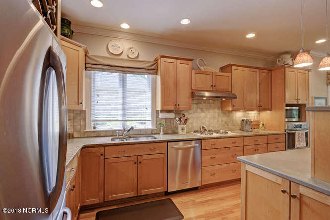 802 Fox Ridge Lane Wilmington, NC 28405 - Photo 10 of 33 802 Fox Ridge Ln Wilmington NC-small-010