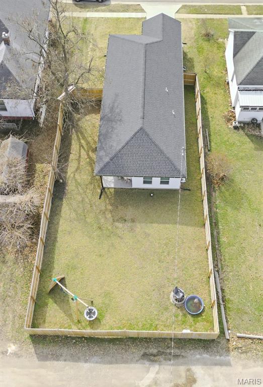 809 Concannon Street Moberly, MO 65270 - Photo 2 of 24