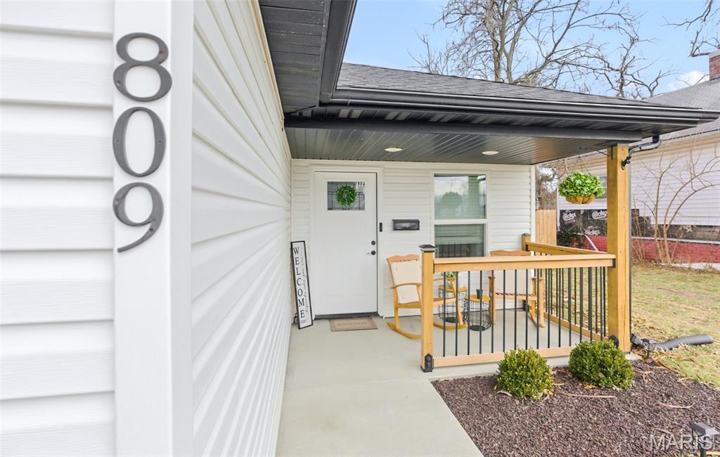 809 Concannon Street Moberly, MO 65270 - Photo 3 of 24