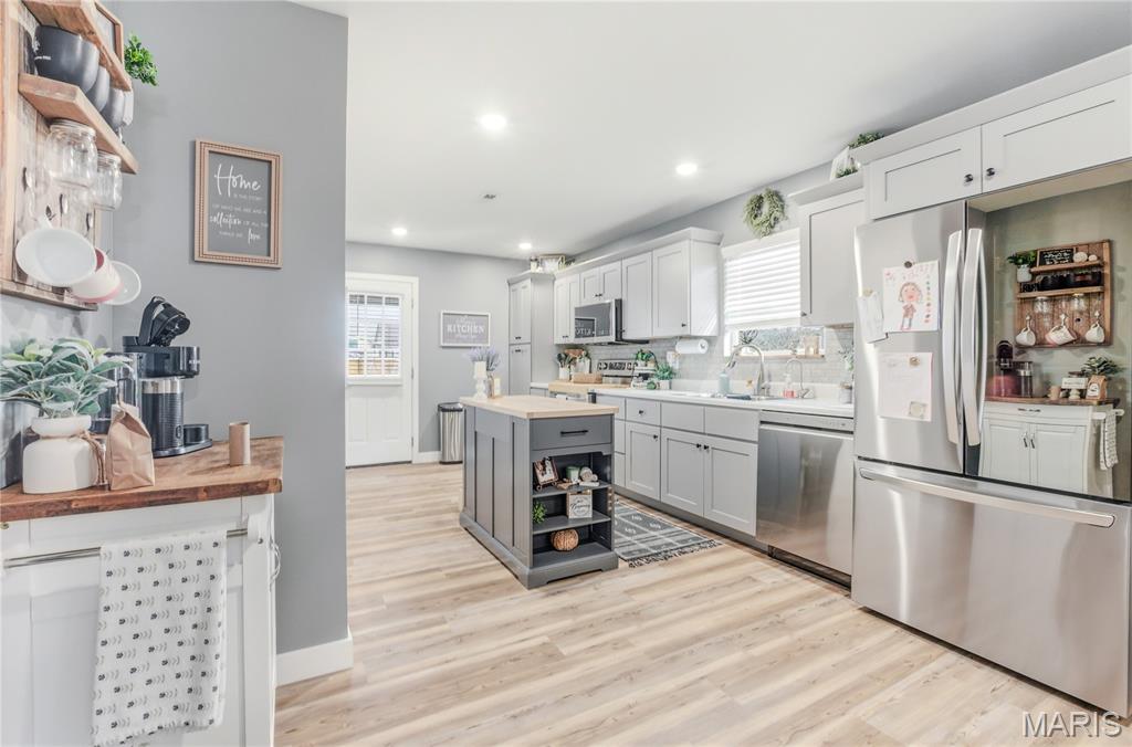 809 Concannon Street Moberly, MO 65270 - Photo 9 of 24