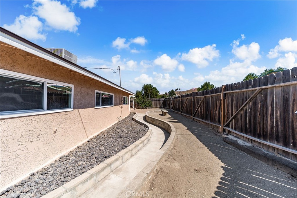 28442 San Timoteo Canyon Road Redlands, CA 92373 - Photo 60 of 77