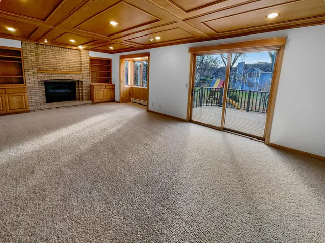 $560,000 | 11053 North Eagle Lake Boulevard, Maple Grove, MN 55369