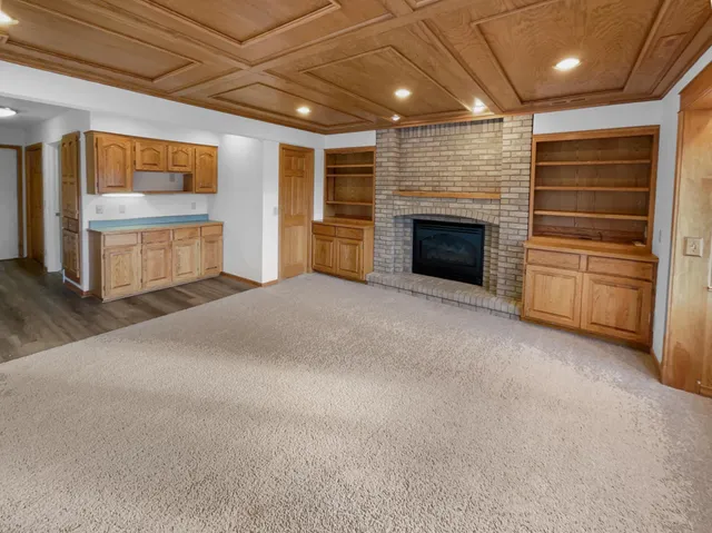 $560,000 | 11053 North Eagle Lake Boulevard, Maple Grove, MN 55369