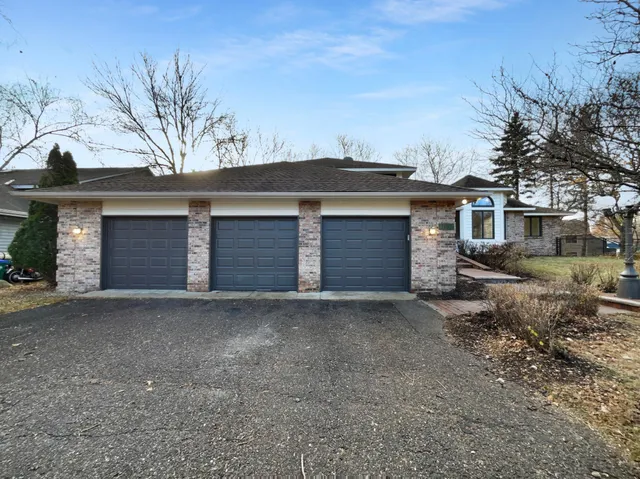 $560,000 | 11053 North Eagle Lake Boulevard, Maple Grove, MN 55369