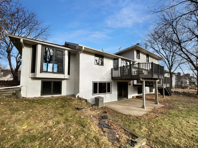 $560,000 | 11053 North Eagle Lake Boulevard, Maple Grove, MN 55369