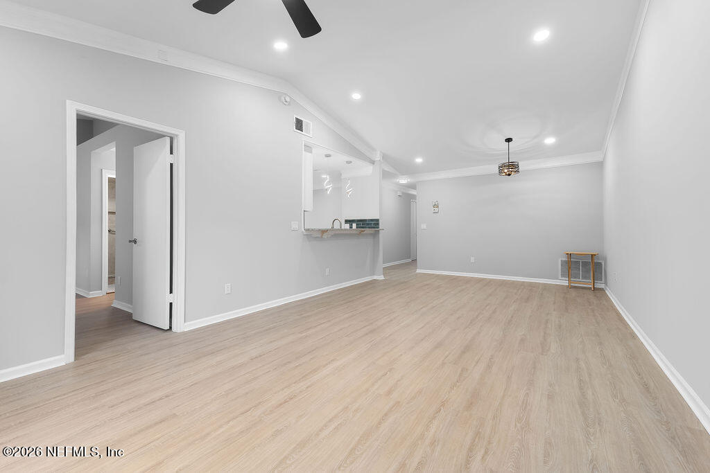 2455 Spring Vale Road Jacksonville, FL 32246 - Photo 4 of 23 2455SpringValeRdJacksonvilleFL-14