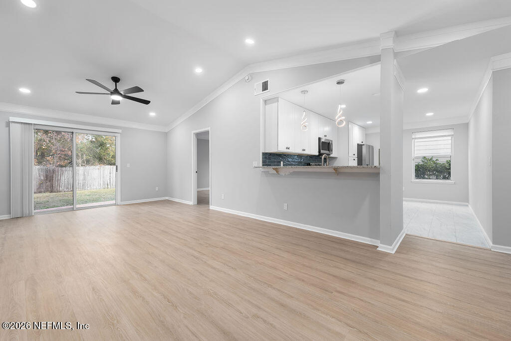 2455 Spring Vale Road Jacksonville, FL 32246 - Photo 6 of 23 2455SpringValeRdJacksonvilleFL-13