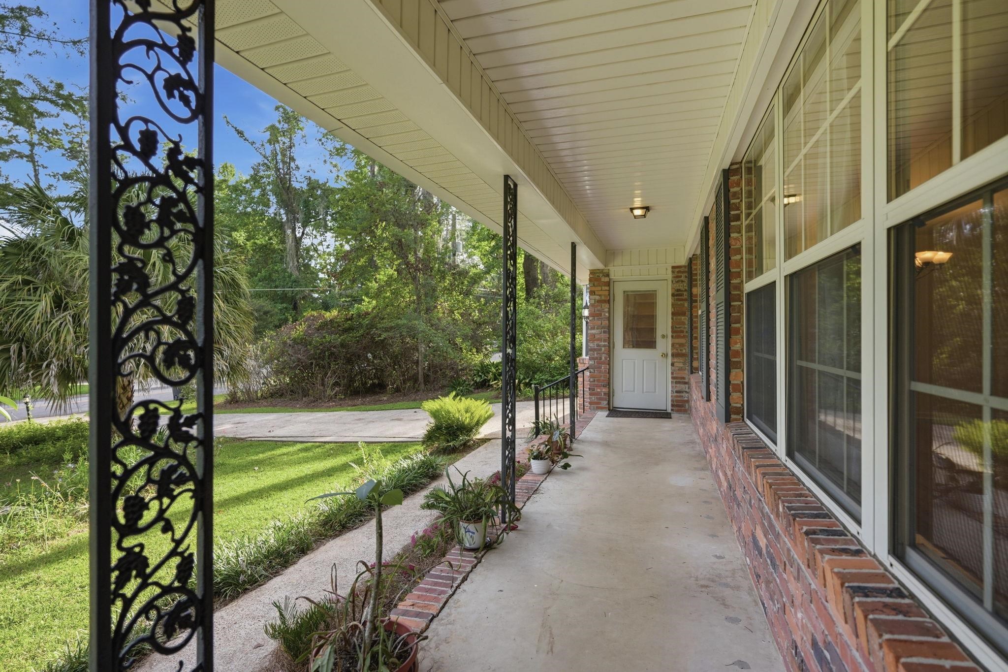 1923 Sharon Road Tallahassee, FL 32303 - Photo 8 of 52