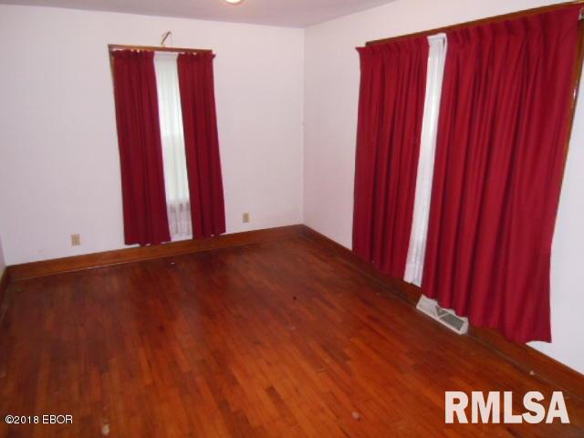 830 Clan Street Flora, IL 62839 - Photo 17 of 48 Gallery Image 17