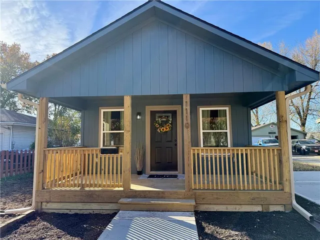 $150,000 | 1110 5th Street, Osawatomie, KS 66064