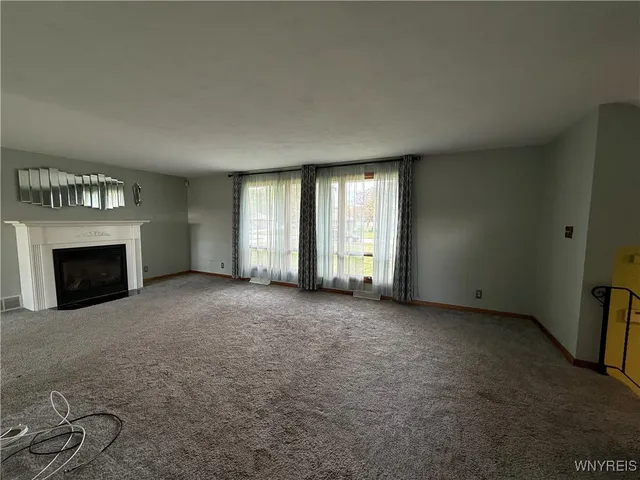 $2,300 | 559 Mapleview Road, Cheektowaga, NY 14225