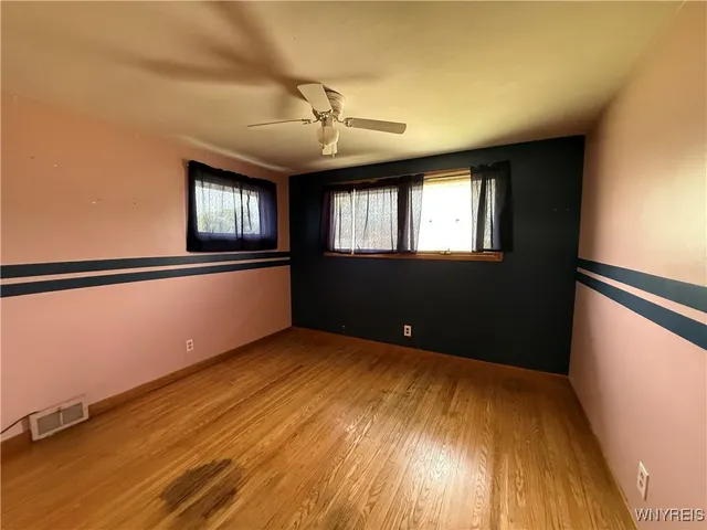 $2,300 | 559 Mapleview Road, Cheektowaga, NY 14225