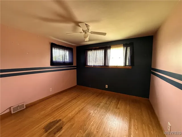 $2,300 | 559 Mapleview Road, Cheektowaga, NY 14225