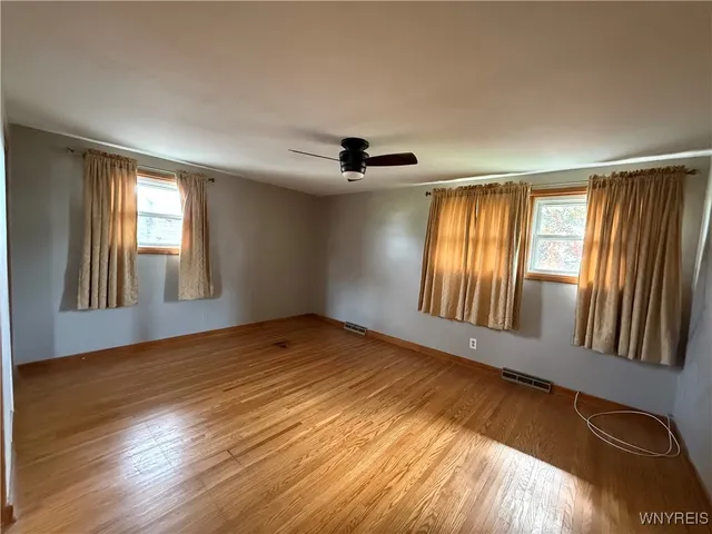 $2,300 | 559 Mapleview Road, Cheektowaga, NY 14225