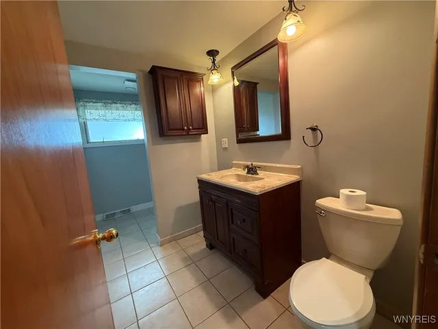 $2,300 | 559 Mapleview Road, Cheektowaga, NY 14225