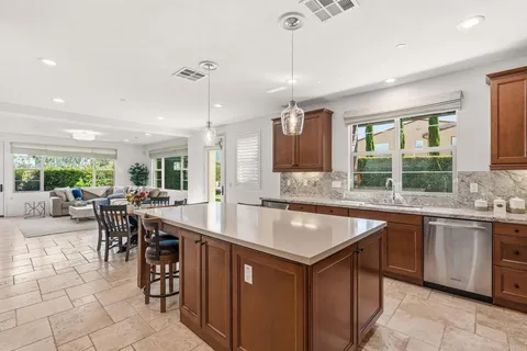 $3,495,000 | 809 Dolphin Circle, Encinitas, CA 92024
