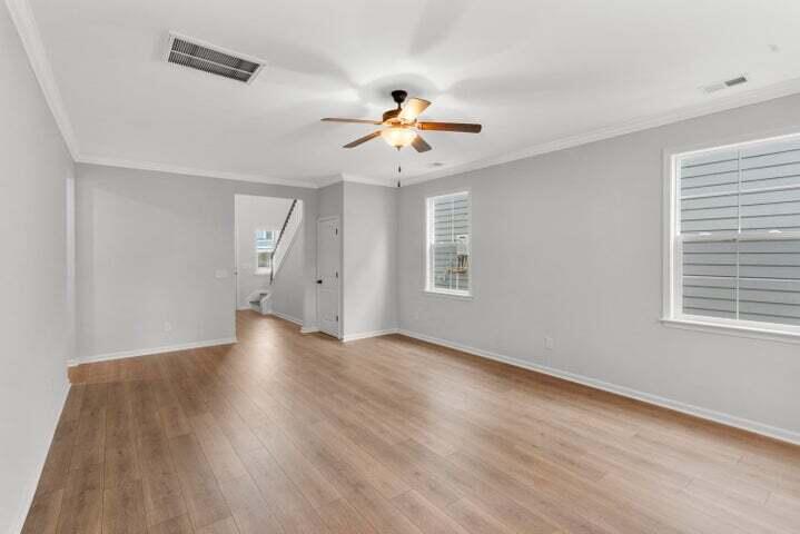 3909 Datchet Road North Charleston, SC 29420 - Photo 4 of 18 20210703175052422133000000-o