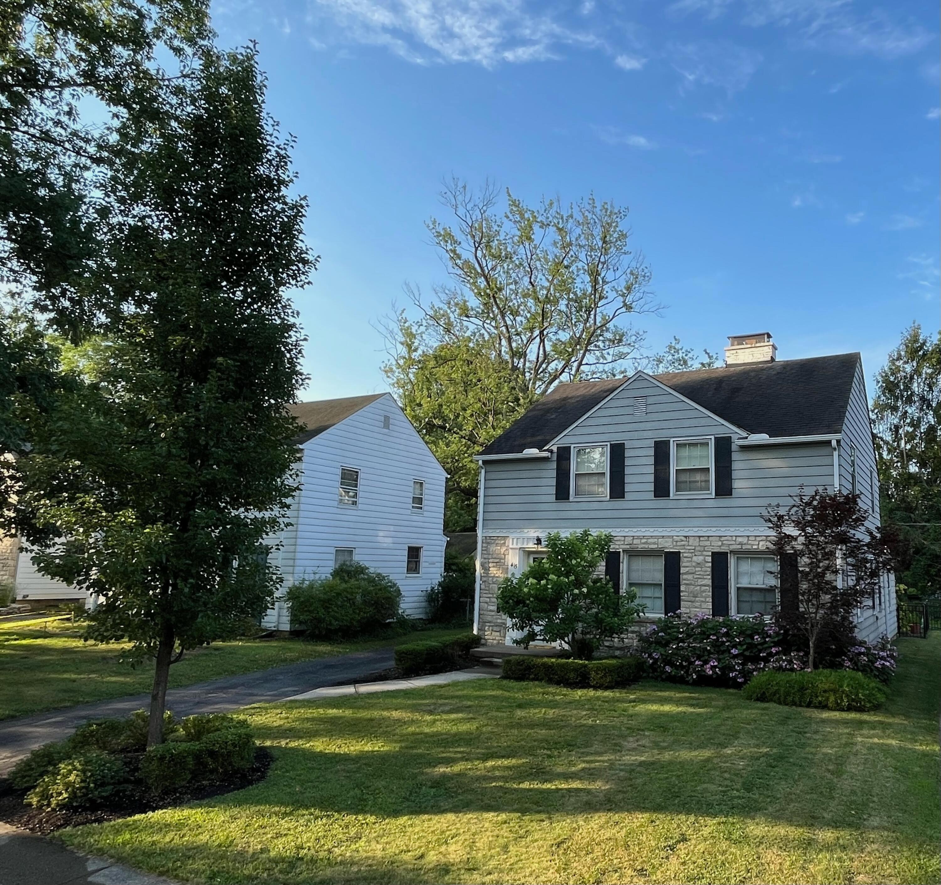 001_Exterior_415Arden