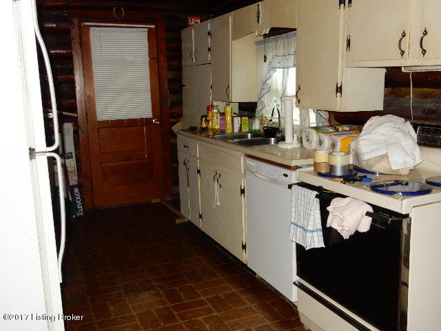 760 Castleman Branch Road Shepherdsville, KY 40165 - Photo 5 of 21 009