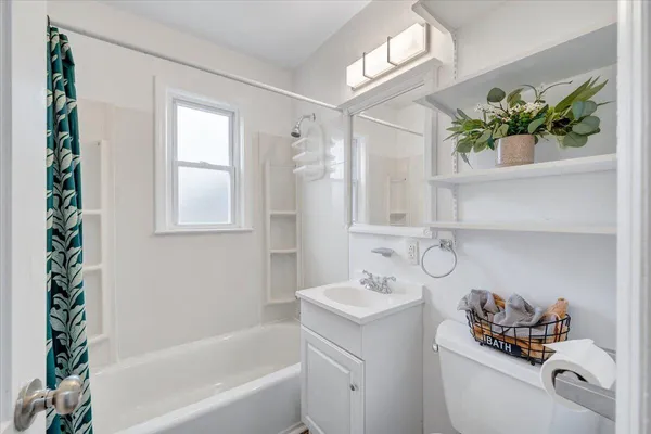 $1,875 | 2648 Derwent Drive Southwest, Roanoke, VA 24015