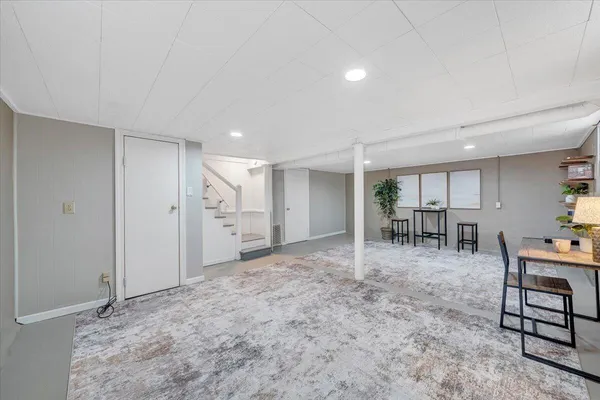 $1,875 | 2648 Derwent Drive Southwest, Roanoke, VA 24015