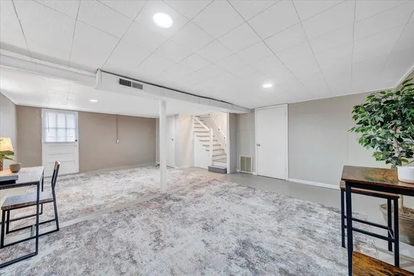 $1,875 | 2648 Derwent Drive Southwest, Roanoke, VA 24015