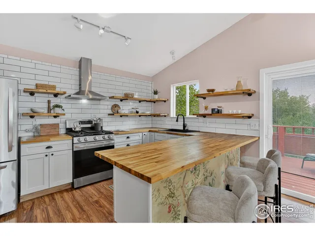 $855,000 | 209 Ewald Avenue, Lyons, CO 80540