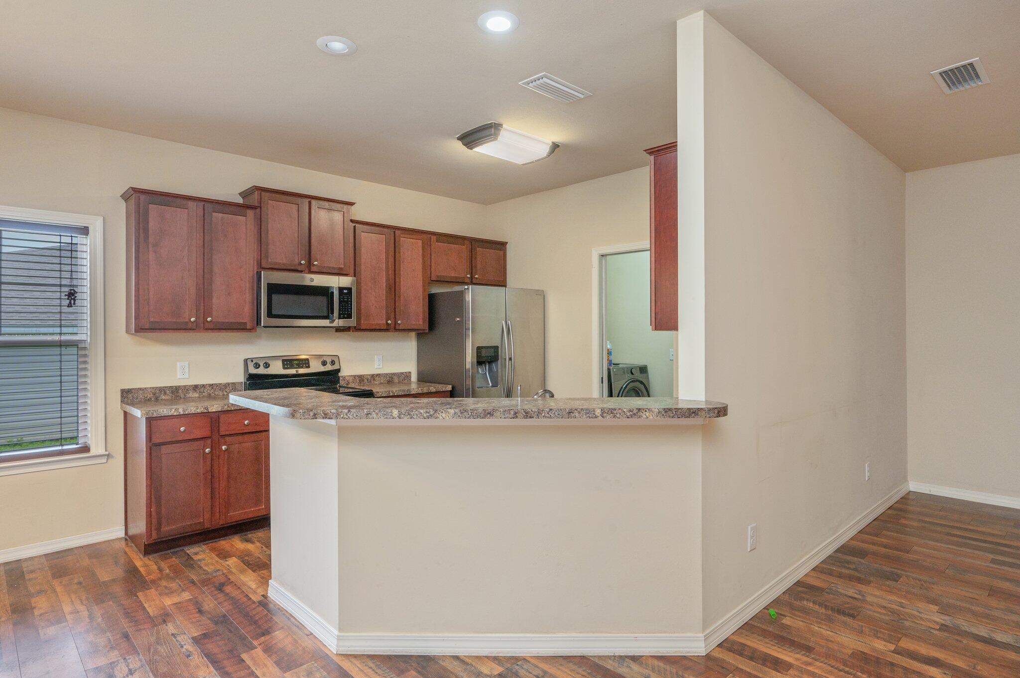 646 Hunters Ridge Road DeFuniak Springs, FL 32433 - Photo 11 of 38 11-web-or-mls-646-hunters-ridge-rd