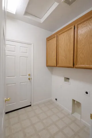 $360,000 | 924 Stanford Avenue, Madera, CA 93637