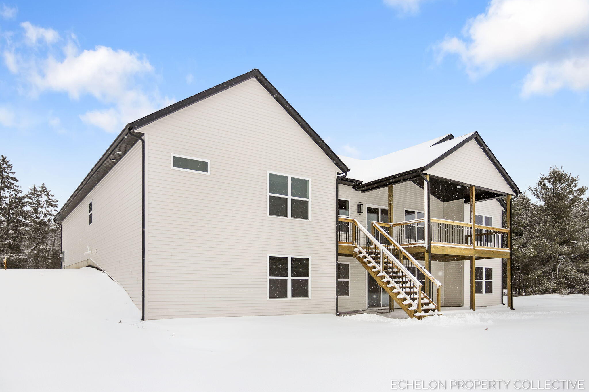 3317 East Sternberg Road Fruitport, MI 49415 - Photo 7 of 62 7-web-or-mls-3317-e-sternberg-rd